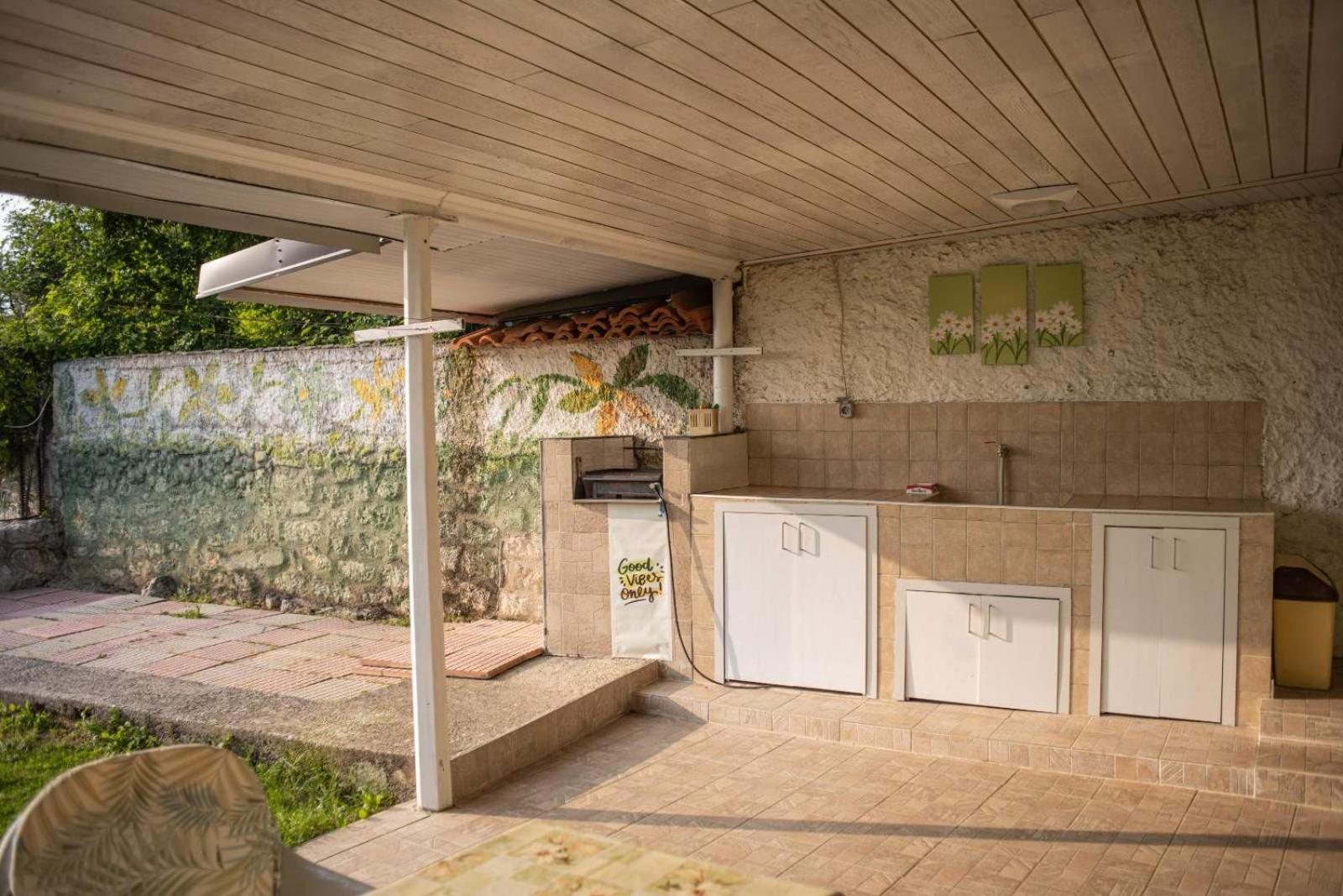 Vacation Home Rot Охрид Екстериор снимка